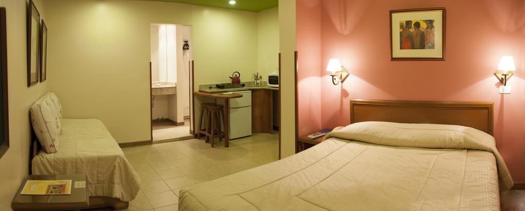 Hotel Bristol อะซุนซิออง ภายนอก รูปภาพ