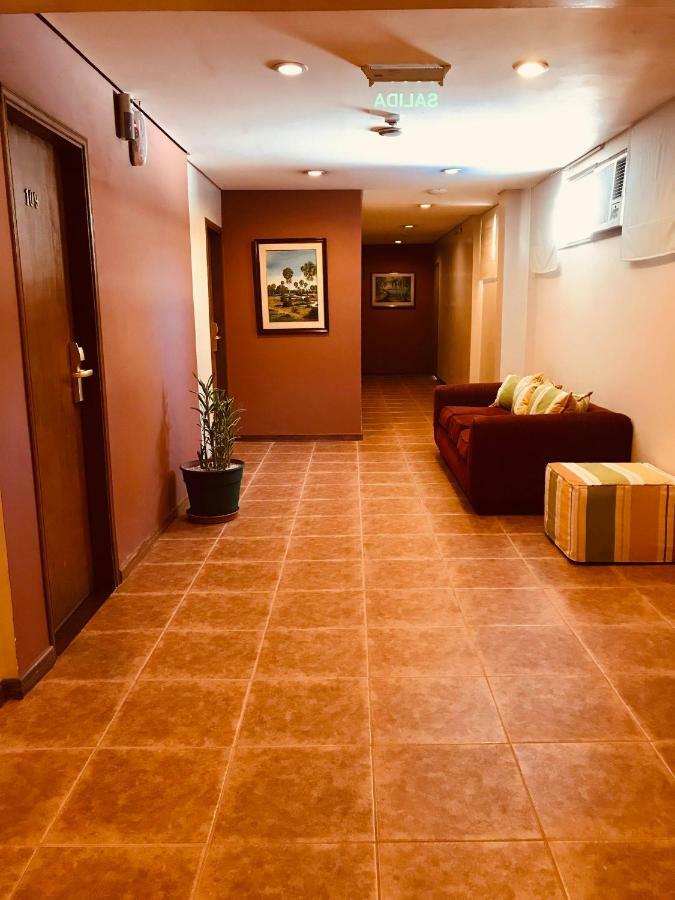 Hotel Bristol อะซุนซิออง ภายนอก รูปภาพ
